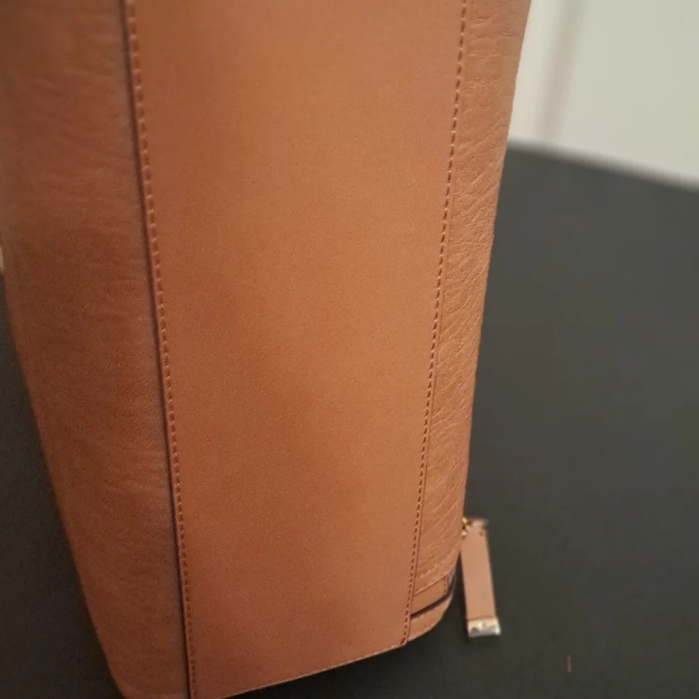 Calvin Klein this bag